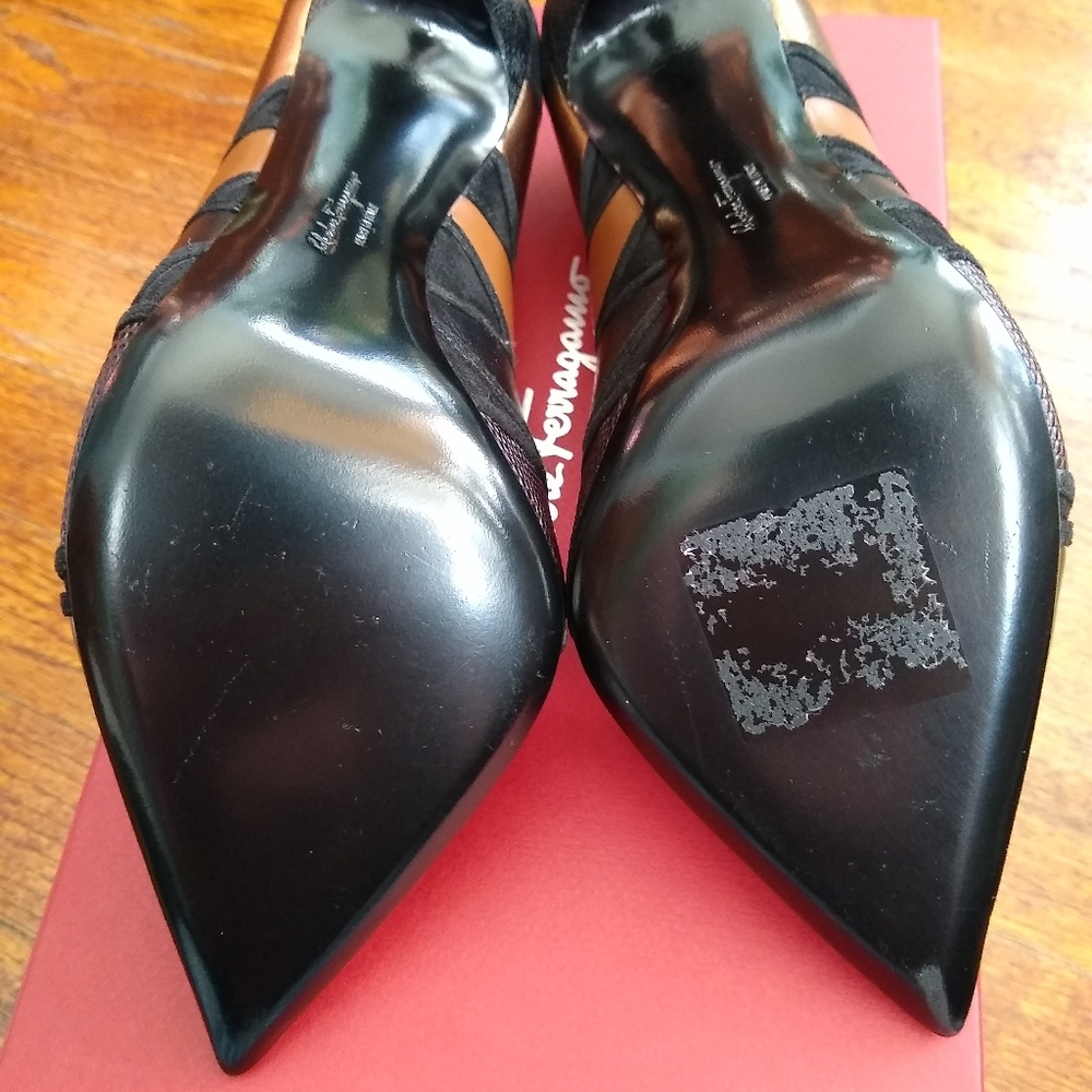 Salvatore Ferragamo stilettos - Picture 12 of 16